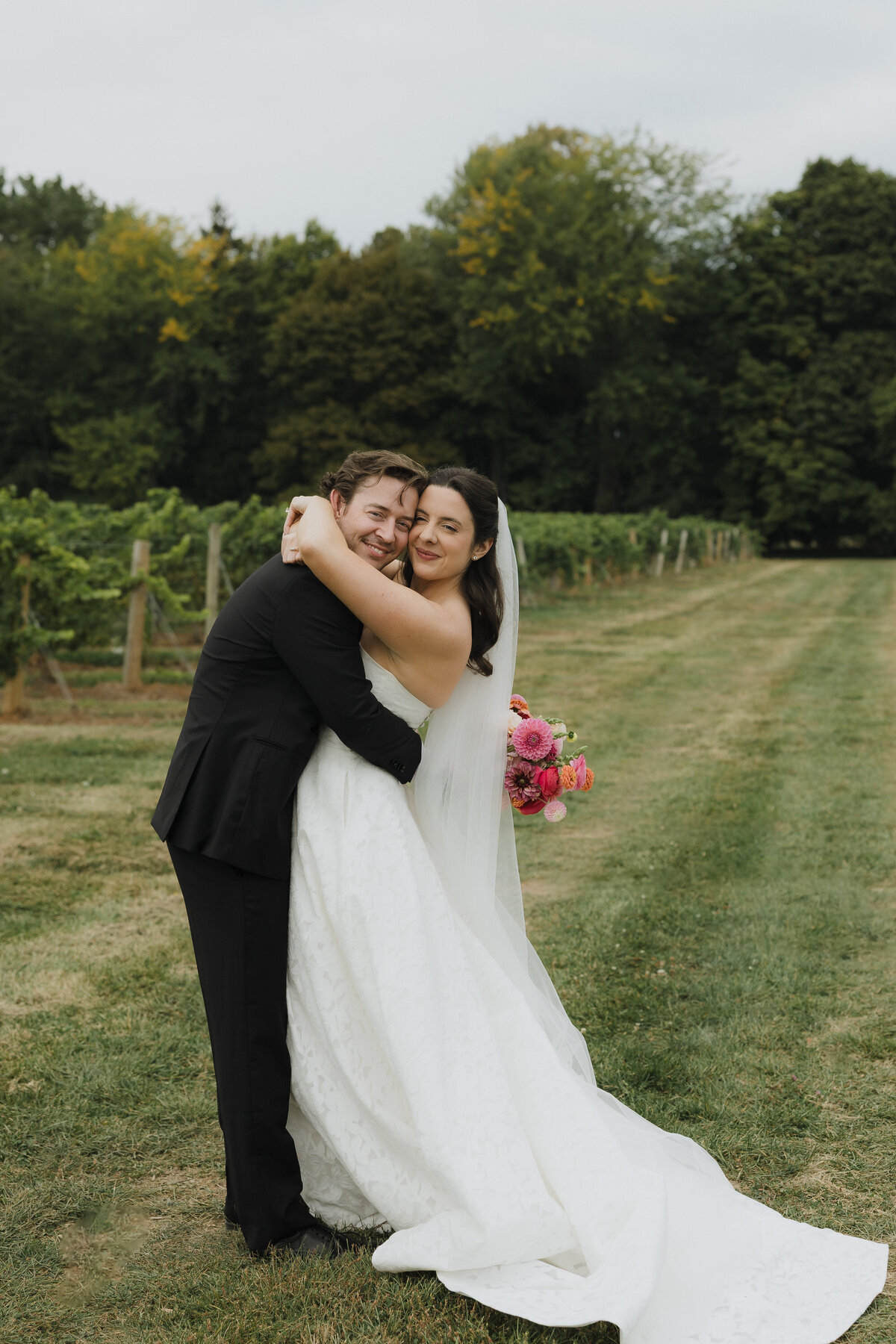 Wedding Photographer in Niagara