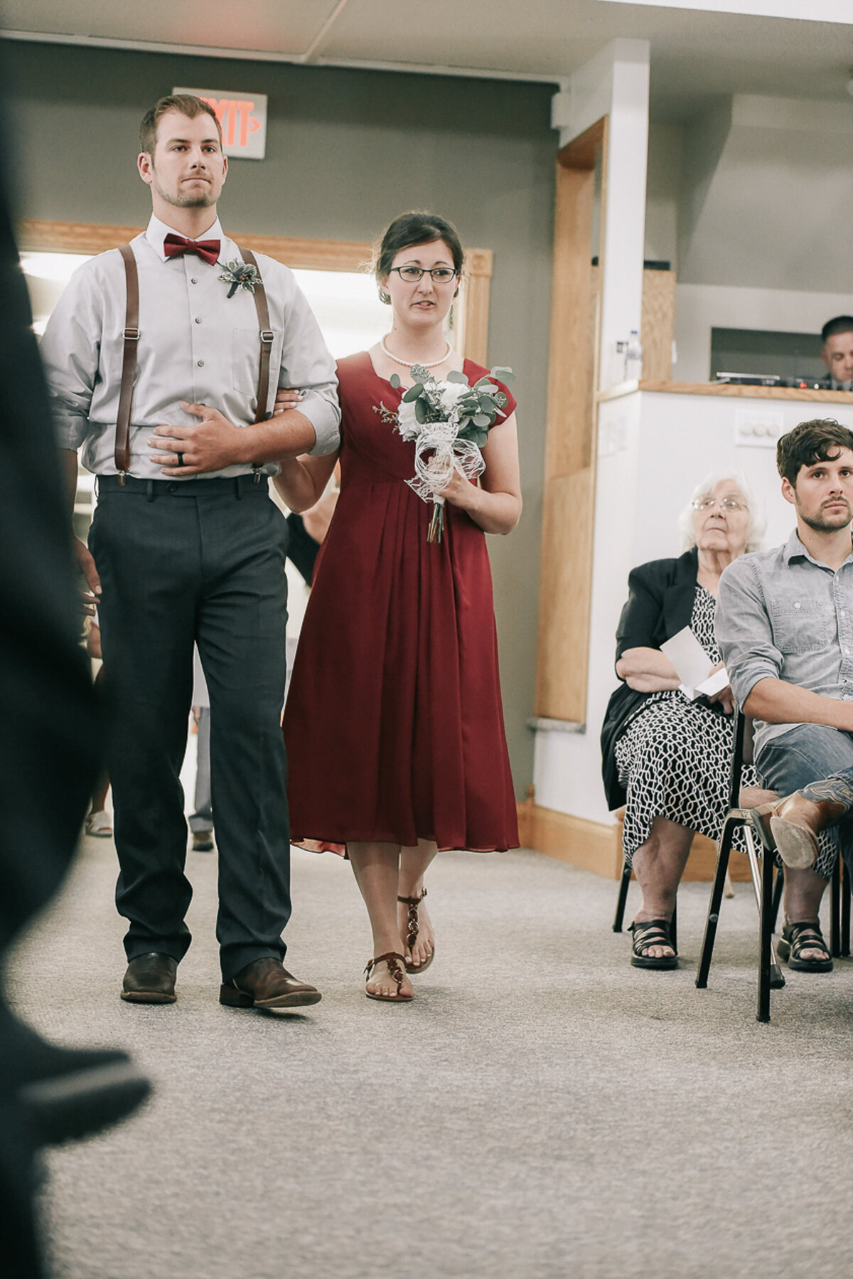 wedding ceremony | Iowa wedding photographer | Iowa Photographer | Playlife | Cedar Rapids | Iowa City | Kalona | Alaynna Ann Schwartz-46