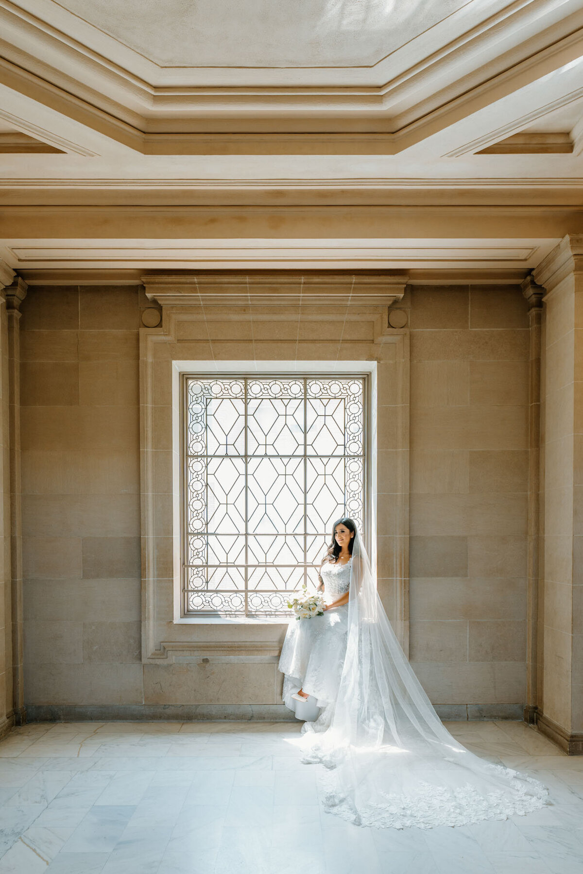 282_sf-city-hall-wedding-photograpger_san-francisco-wedding-photographer-S&M_JAV00545