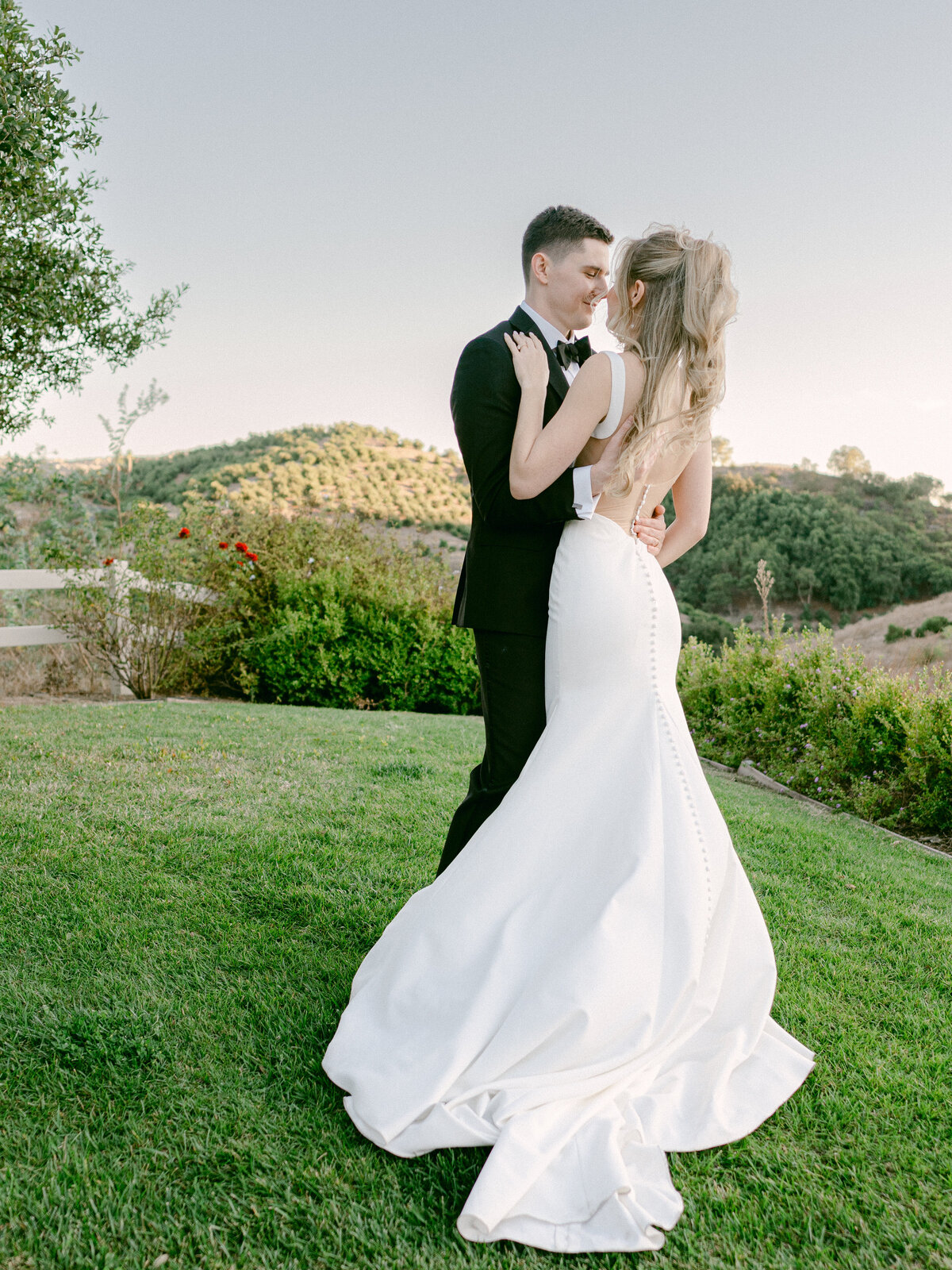 Experience Drew and Lauren’s elevated destination wedding at a private luxury estate in San Diego—where signature details included custom heirloom paper goods, Champagne towers at golden hour, and personalized welcome gifts. Captured with an editorial eye by internationally celebrated photographer Michael Asmussen, whose work spans Orange County, Palm Springs, Los Angeles, Tokyo, Las Vegas, and Seoul. Perfect for couples and planners seeking refined storytelling, couture styling, and timeless legacy imagery.