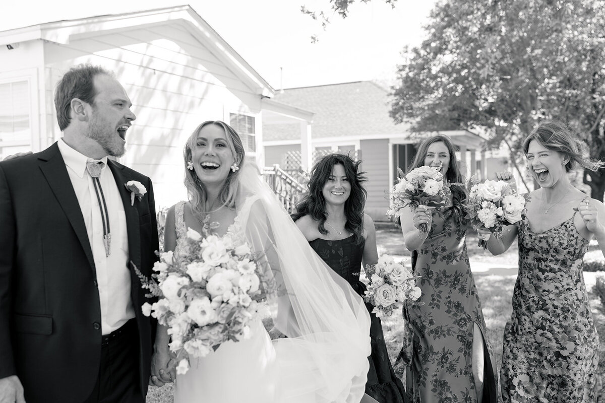 john and mel sneak peeks-36