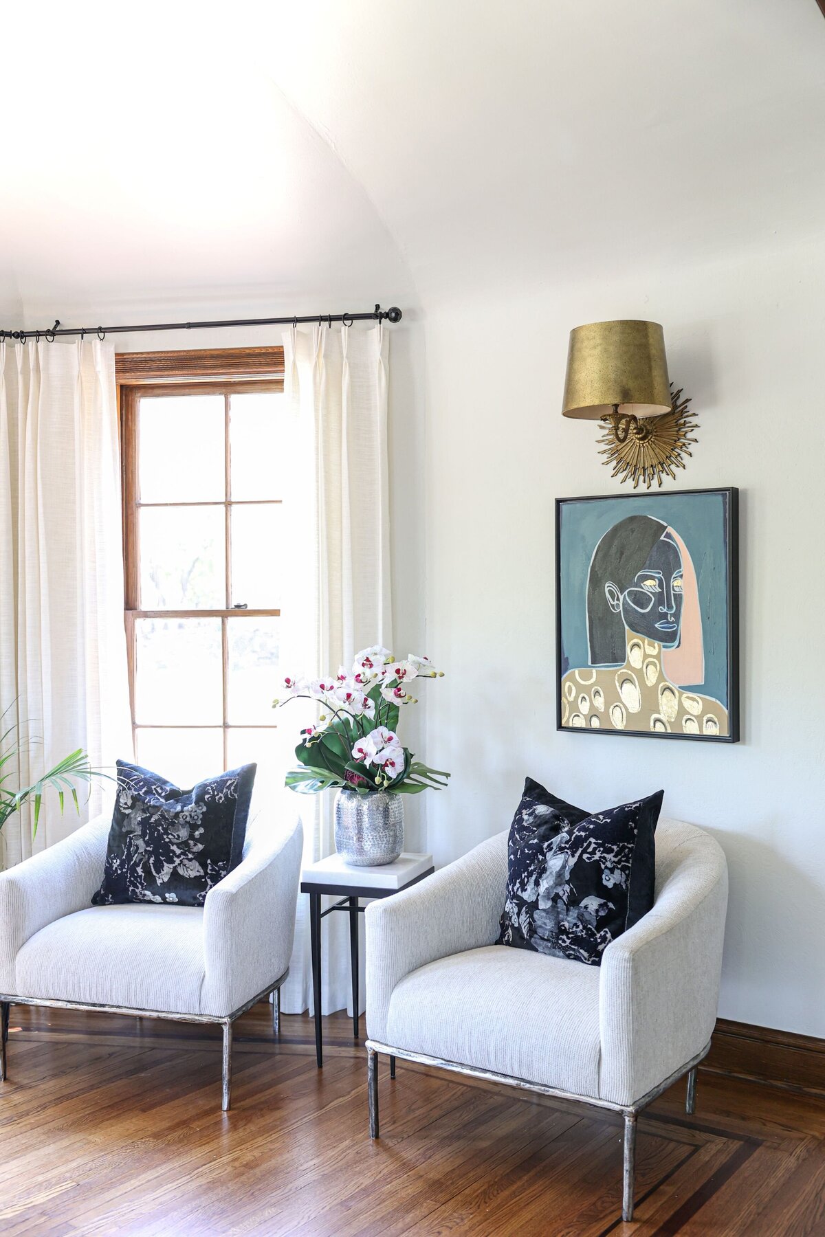 Tulsa Designer Showcase Gunta Sandmeyer Sitting Area Art 2