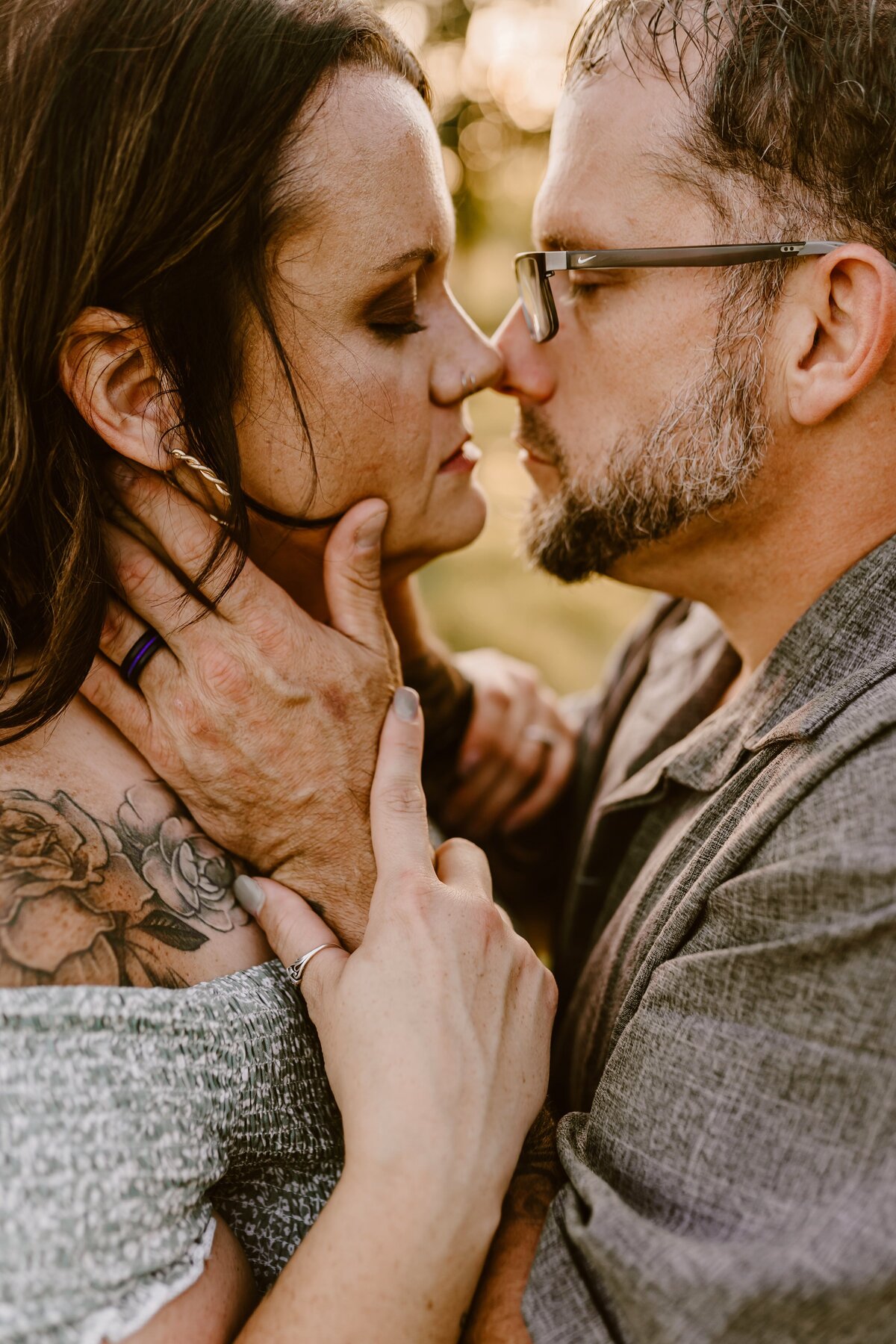 couple-intimate-closeup-field-session-ada-hayden-heritage-park-ames-iowastoryteller-collective-photo-co