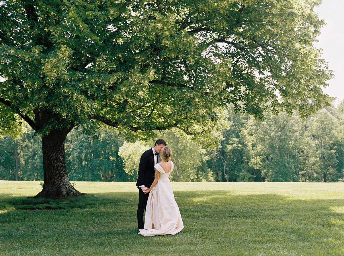 nicoleclareyphoto_julie+kirby_bride+groom-18_websize