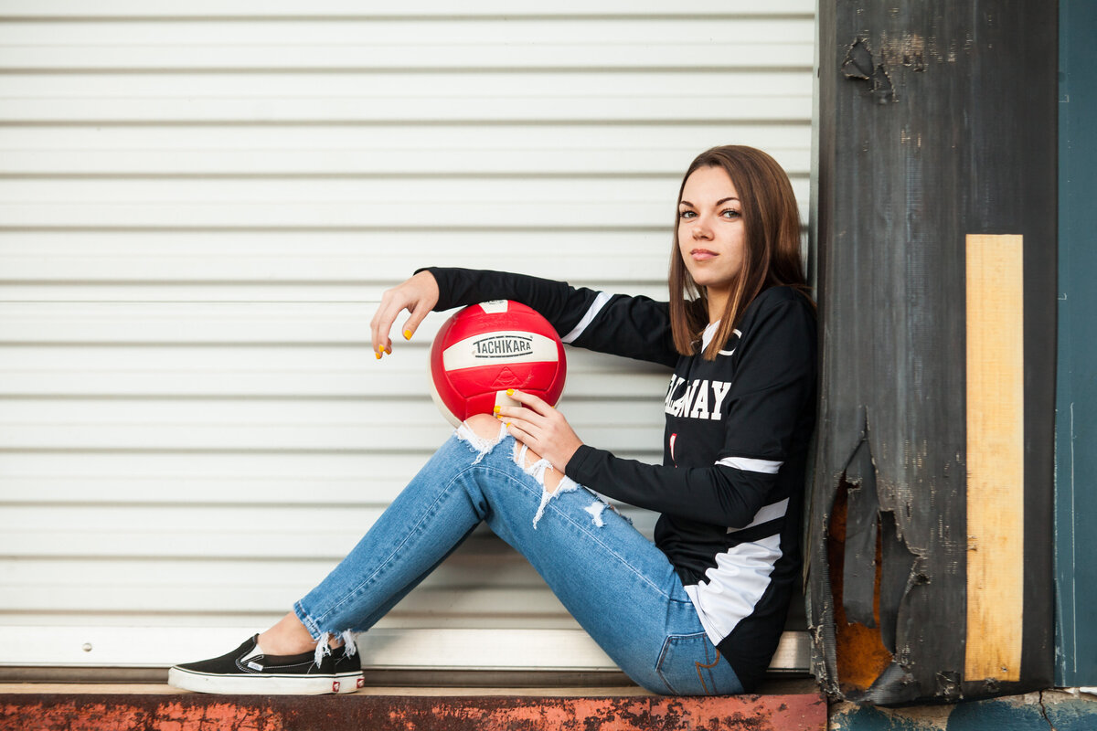 volleyball-high-school-senior-portraits-casual-sports-photographer