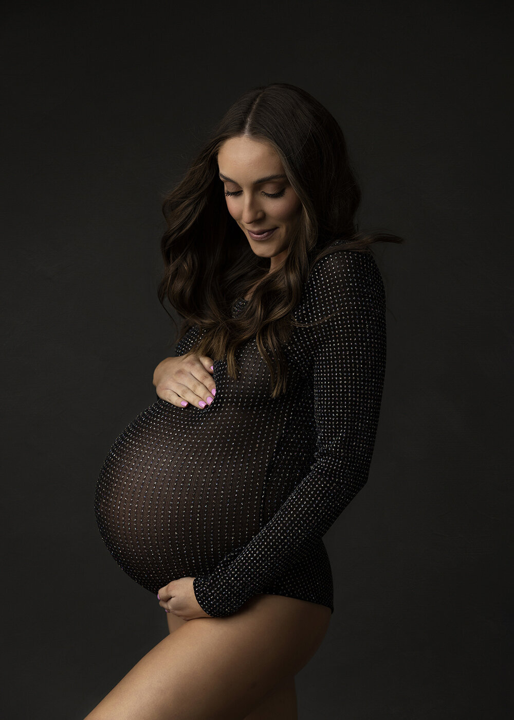 MATERNITY_PREGNANTWOMAN_BABYBUMP_GLITTERSPARKLECRYSTALSSEQUINSBODYSUIT