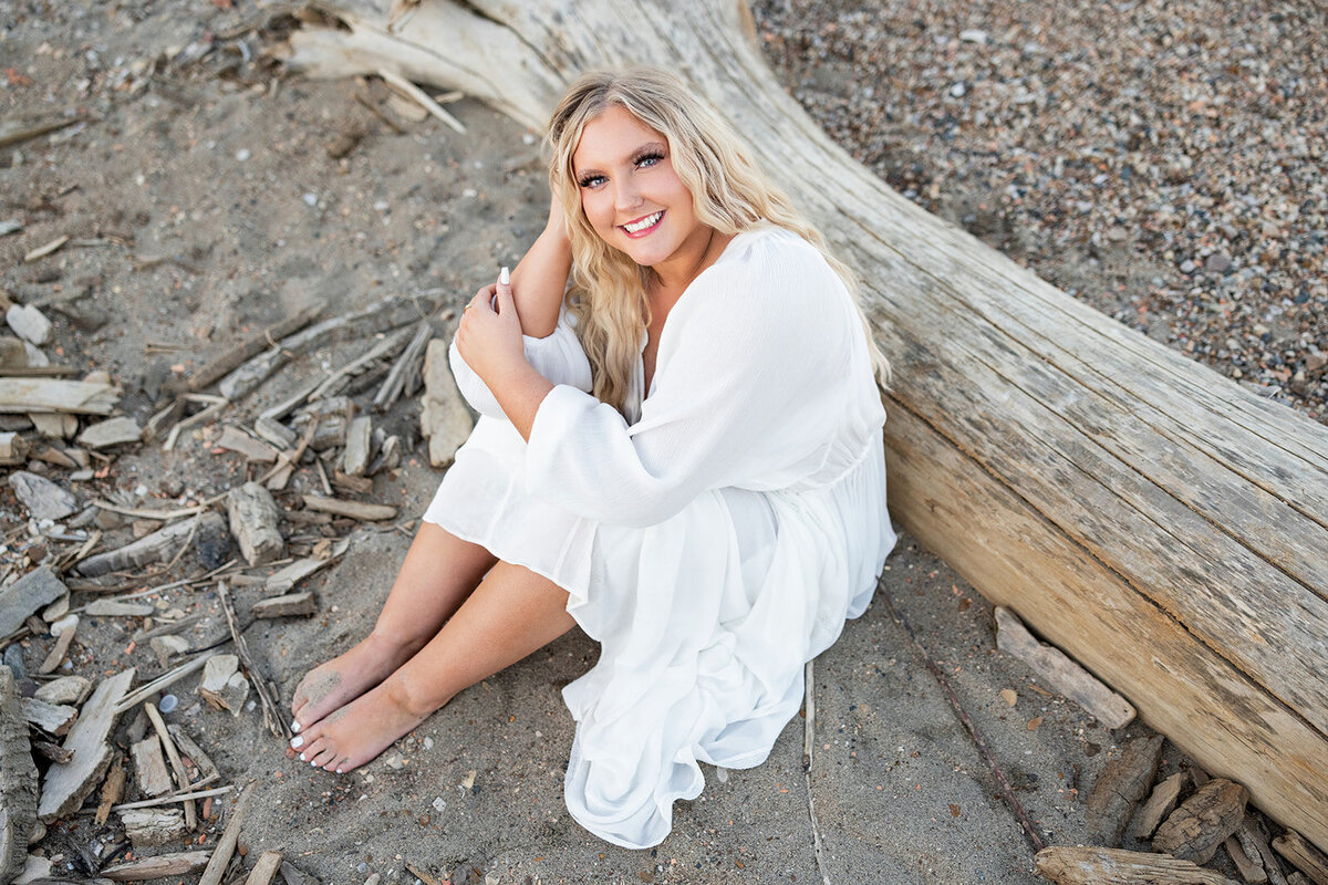 Kellie-Rochelle-Photography-Williston-North-Dakota-Girl-High-School-Senior-Session16