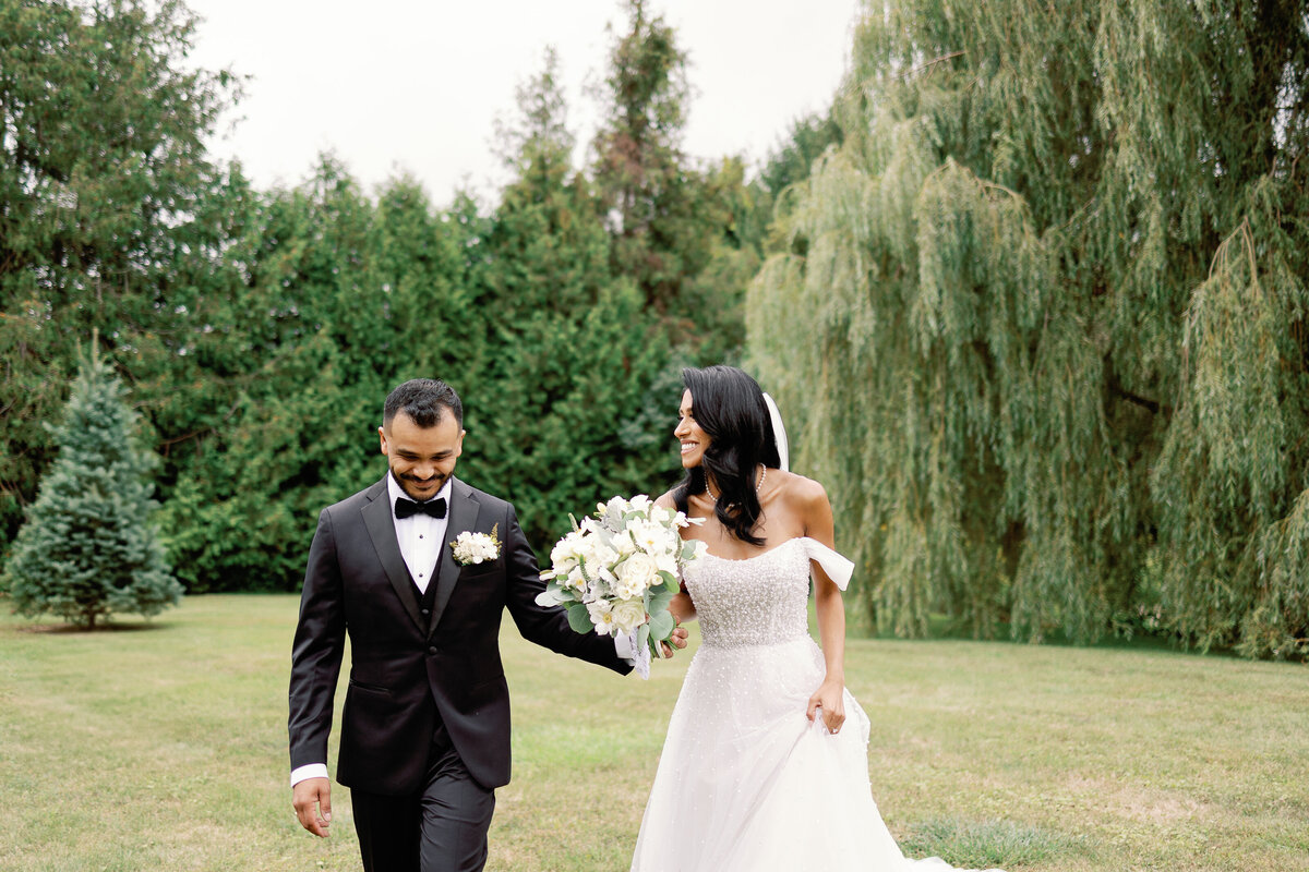 Bride + Groom Portraits-34