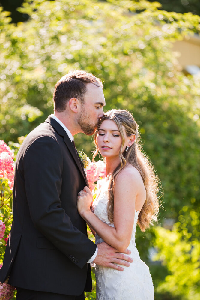 kiss-the-bride-wedding-photography-nh (6 of 8)
