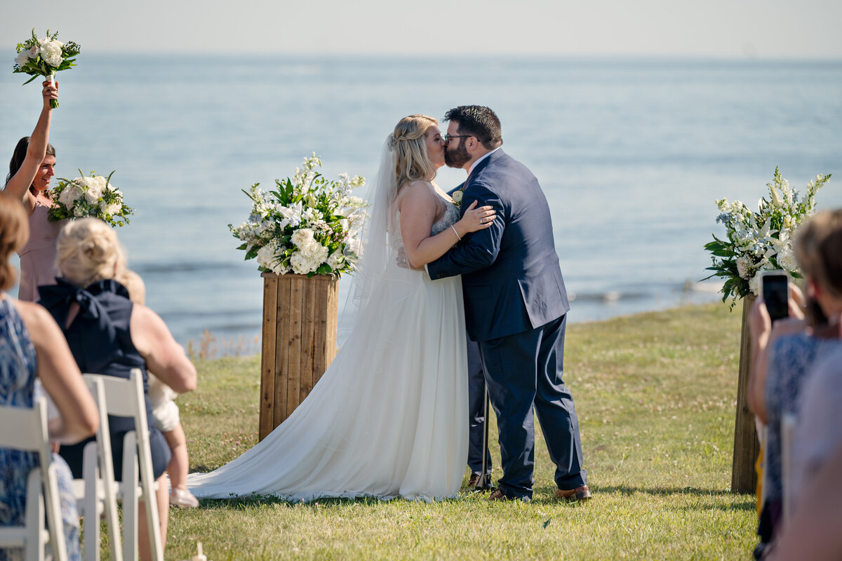 OLD-LYME-CT-BACKYARD-WEDDING-CARLA-TEN-EYCK--106