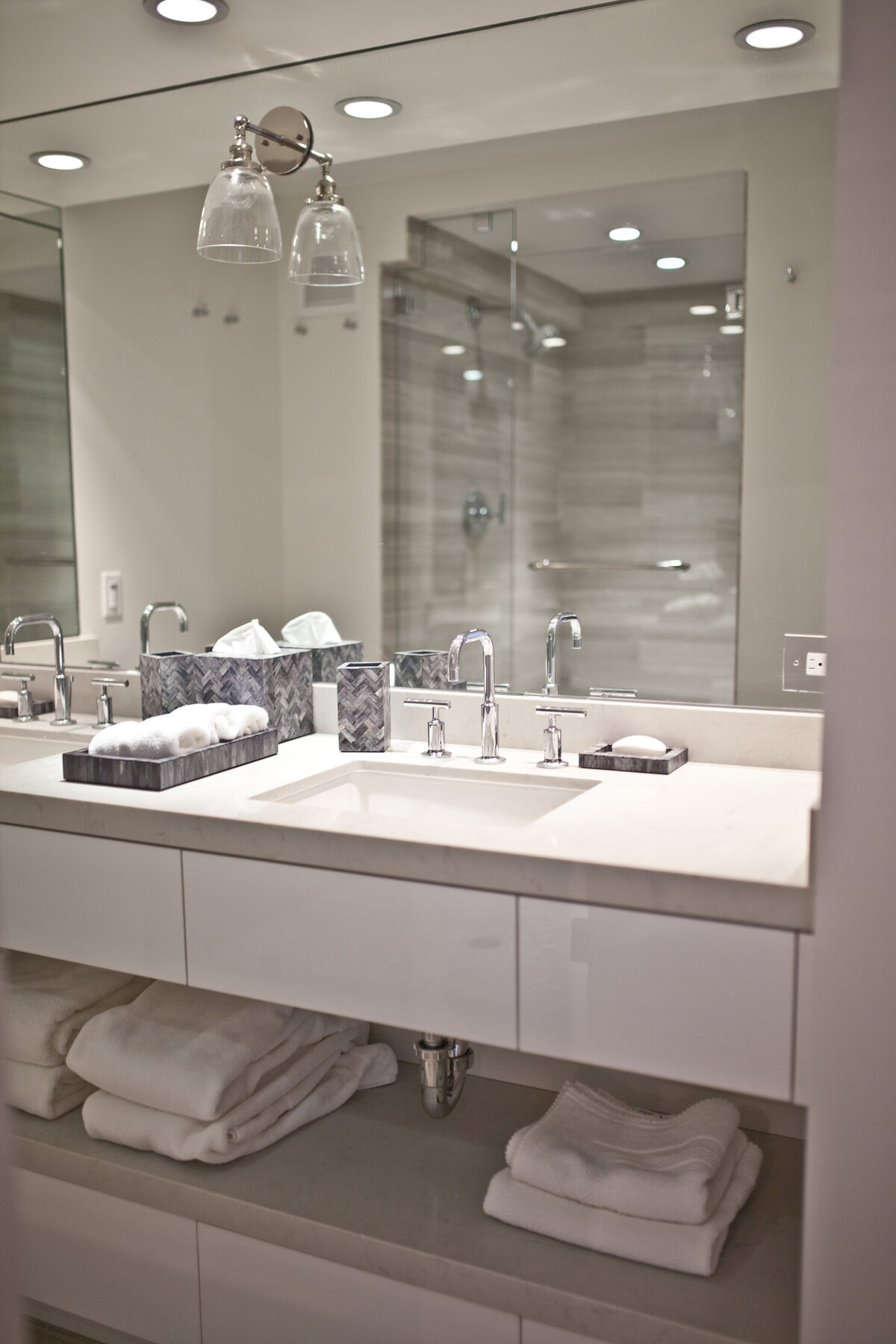 20150703_Shores_6roomshoot-0046