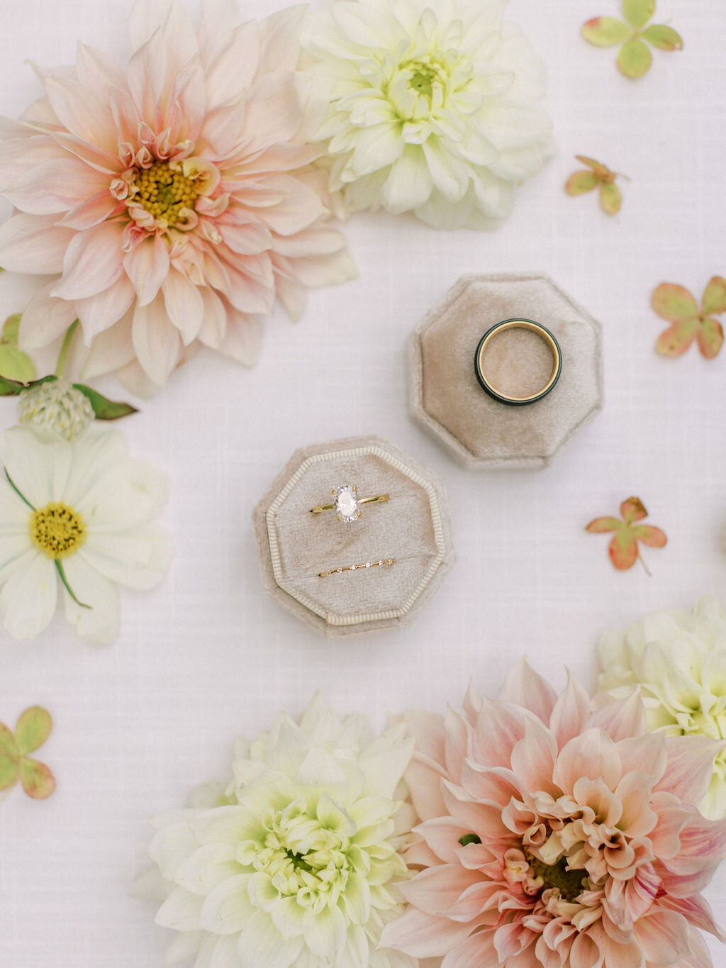 Leslie&Ricardo_EarlyMountainVineyardWedding_SneakPeek-5