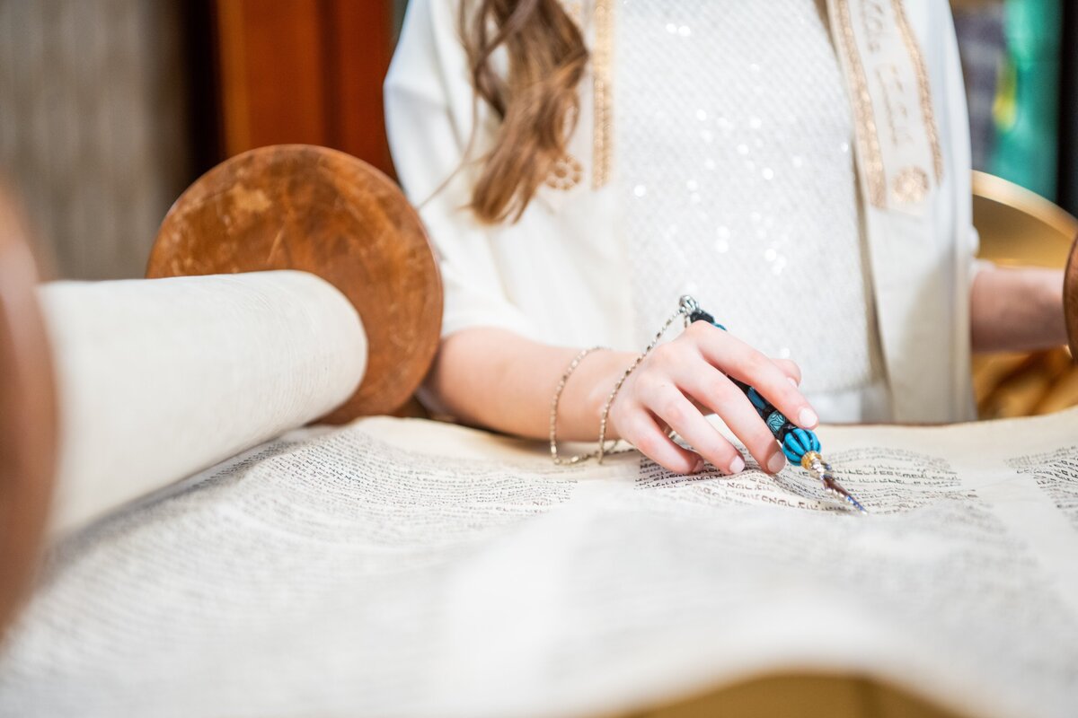 washington-dc-bat-mitzvah-photographer-washington-hebrew-congregation-with-celebration-at-mansion-on-o-street-5
