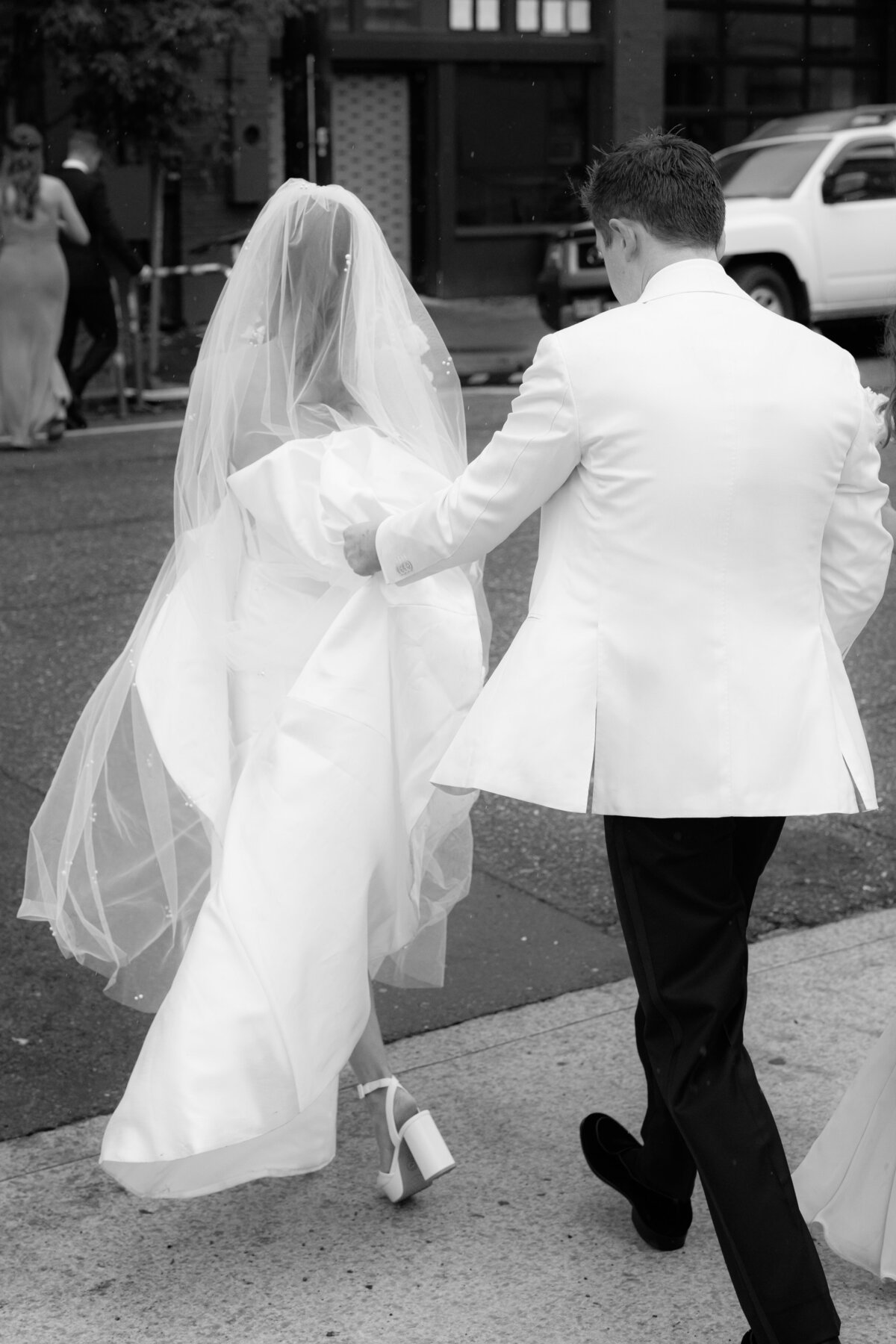 the-evergreen-portland-oregon-wedding-bridal-party-photos-198