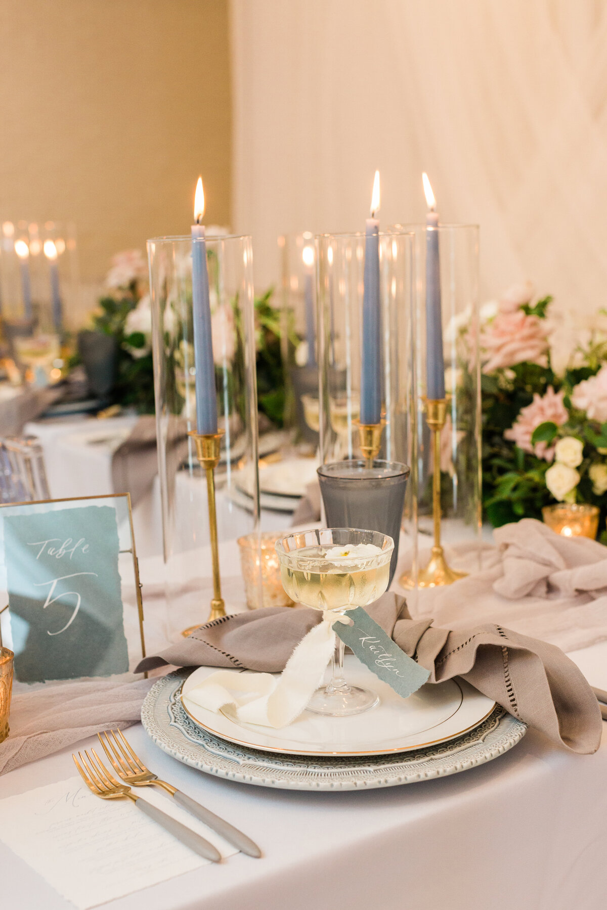 candlelight wedding reception tablescape