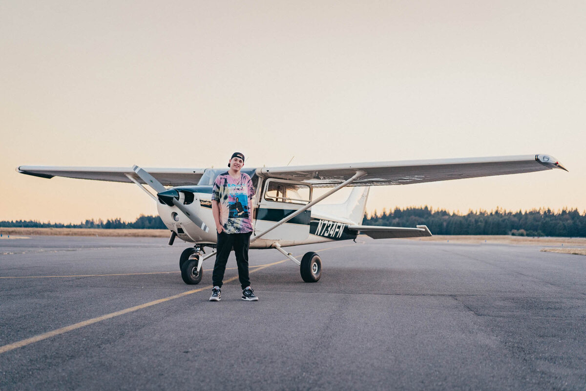 moments-and-mountains-photo-and-film-olympia-lacey-tumwater-photographer-senior-portraits-Noah-22 (32 of 36)