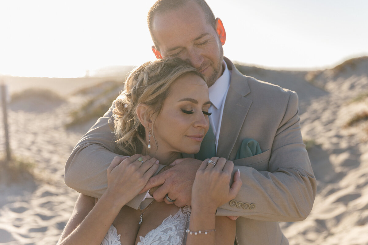 Wedding-Oxnard-State-Beach-10-nick-linsey
