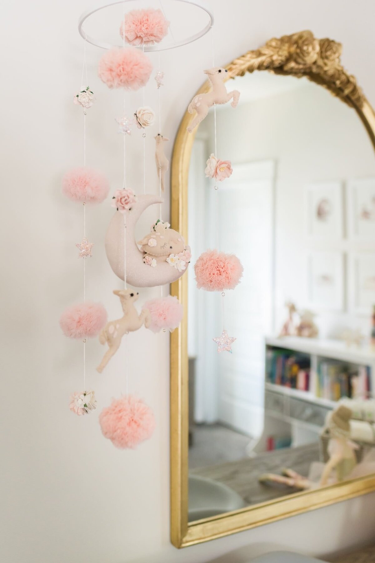Pink-nursery-newborn-photos-nashville-tn (3)