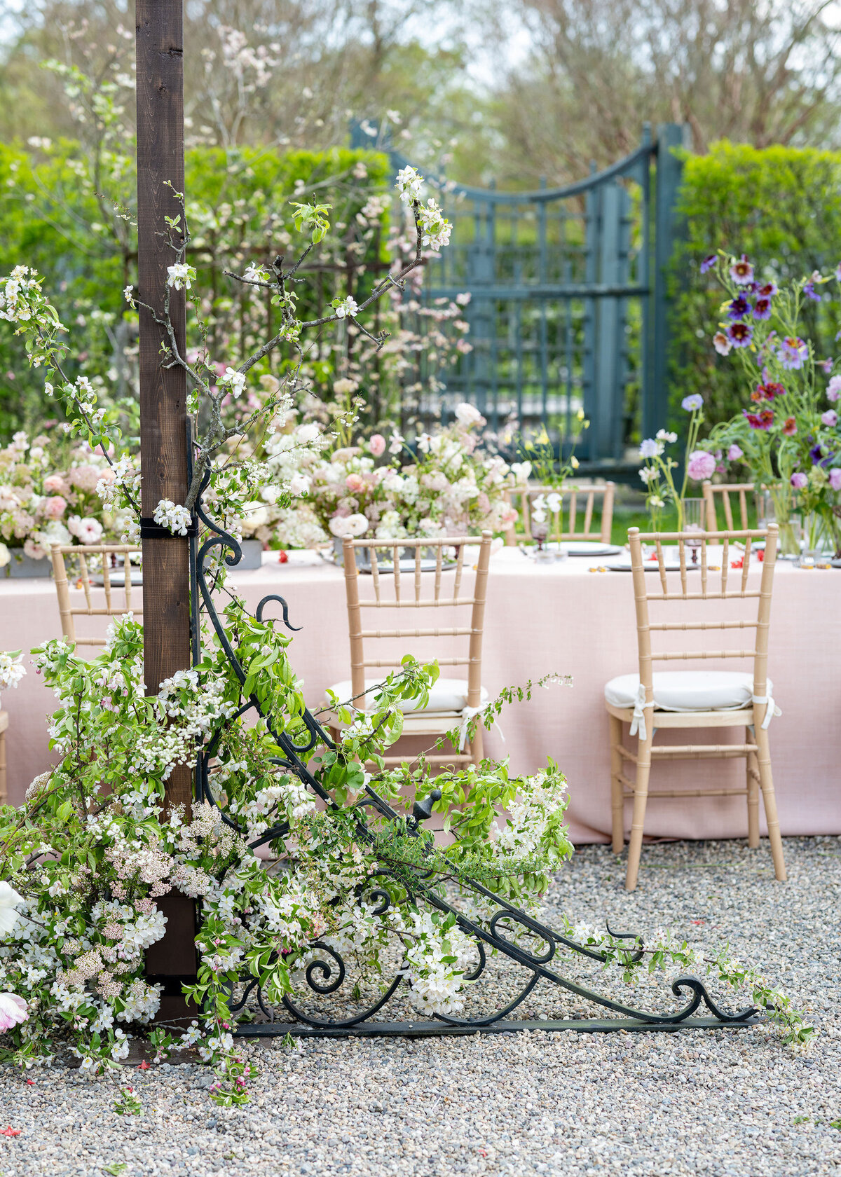 Zela-Events-Jardin-de-Buis-Floral-Tablescape-Design-5