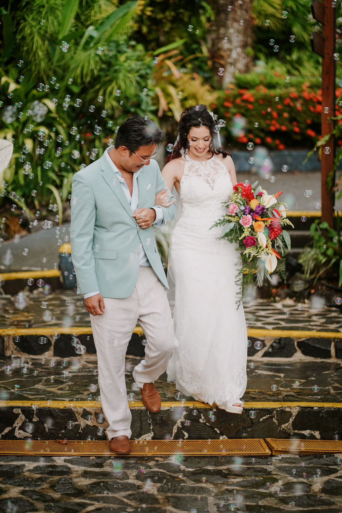 Nicolle-y-Taylor-Manuela-Antonio-Costa-Rica-Wedding-Planner-20