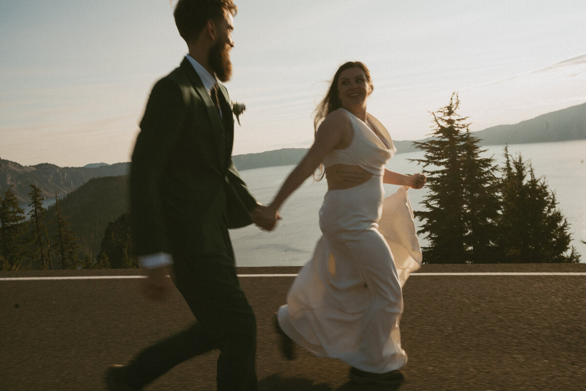 crater-lake-elopement-sunrise-96