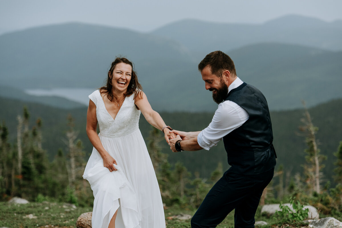 love-is-nord-charlevoix-quebec-mariage-intime-elopement-0025