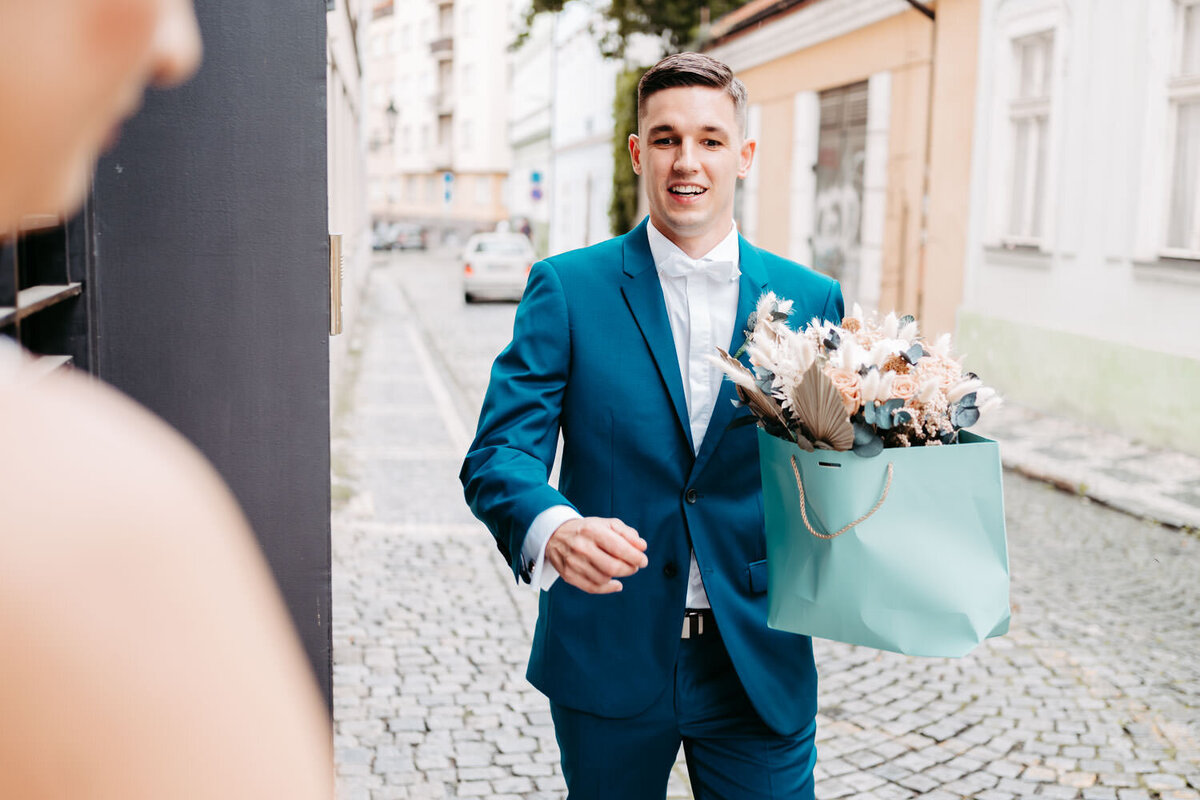 Svatebni_fotografka_Praha_Mala_Strana_fotografka_Karolina_Ticha57