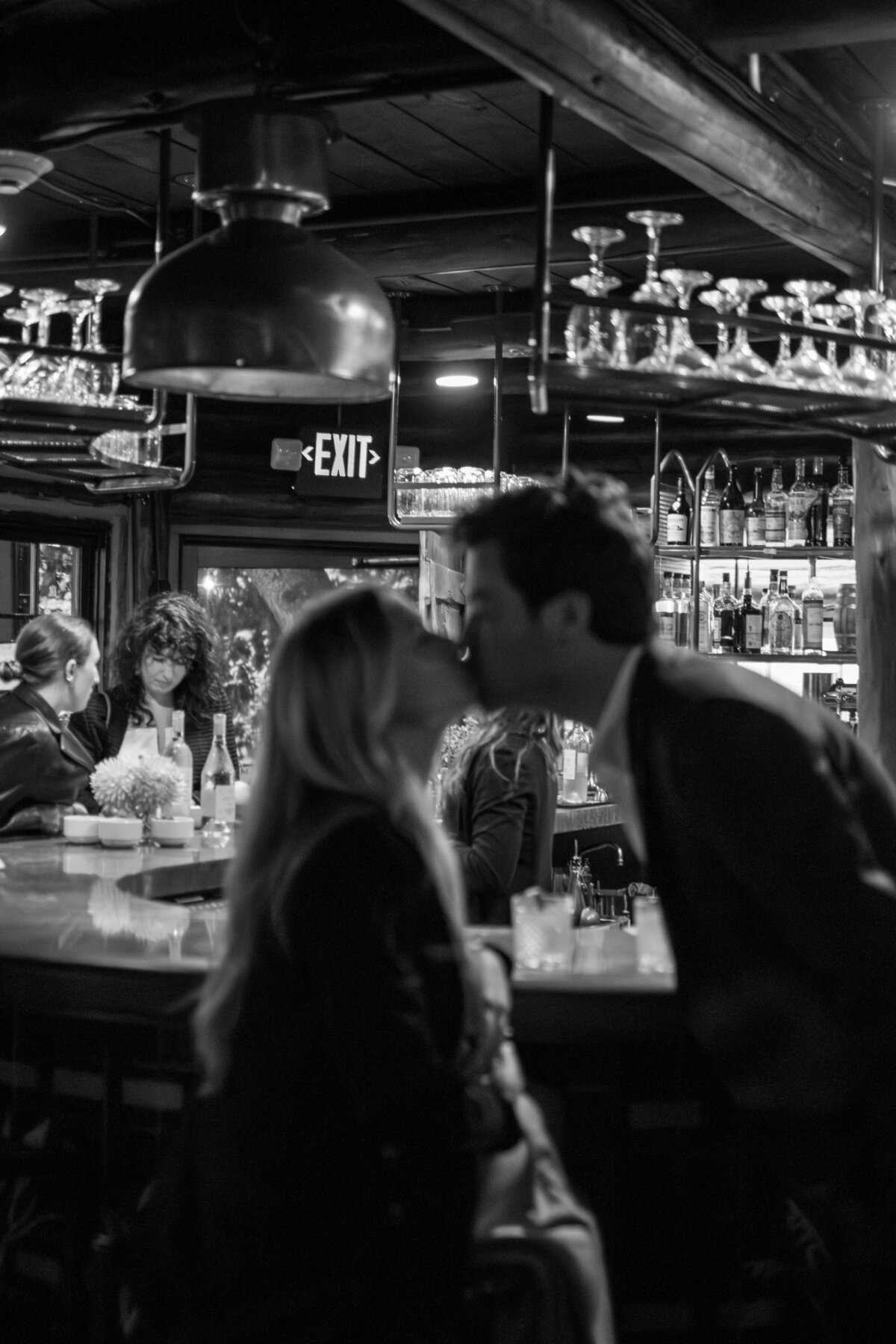 Motion-blur-documentary-style=wedding-photography-jennifer-moreno-photography-Captain Whidbey