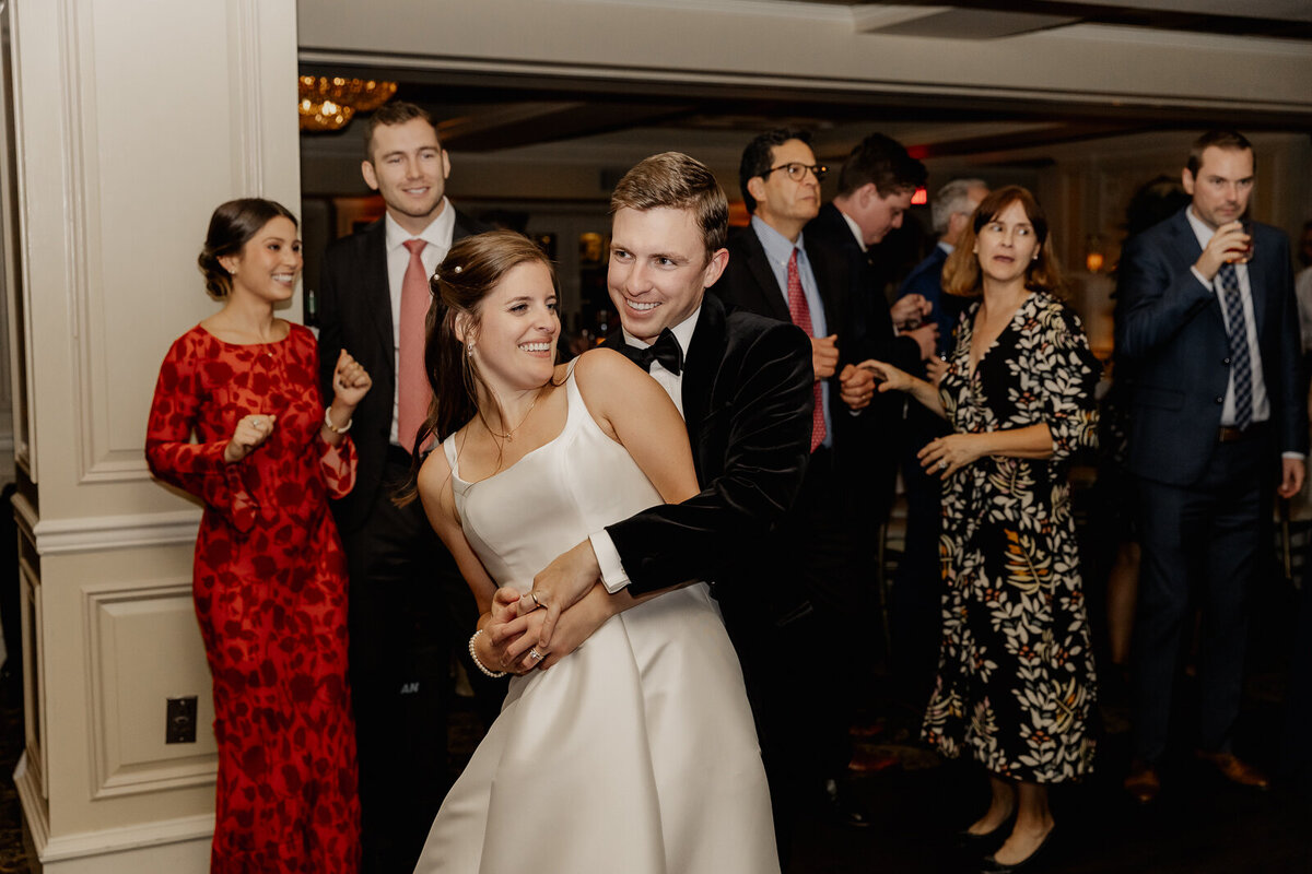 wedding-photos-olde-mill-inn-nj