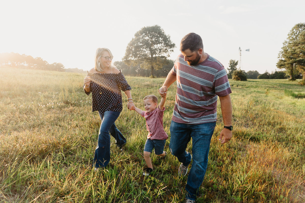 family-photographer-in-raleigh-carrieG-2640-2