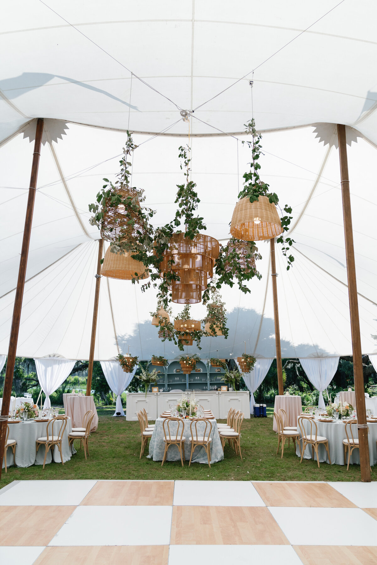 AllisonandMichael_10ReceptionDesign-49