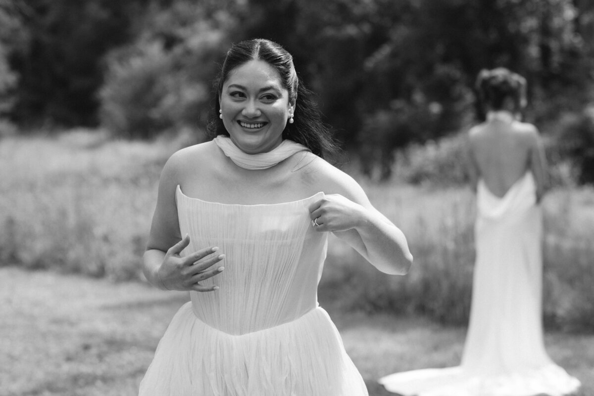 Faye-Fern-Creative-ArdentAndElm-Meaghanne-Tatiana-Hudson-Valley-Same-Sex-Wedding-First-Look-04