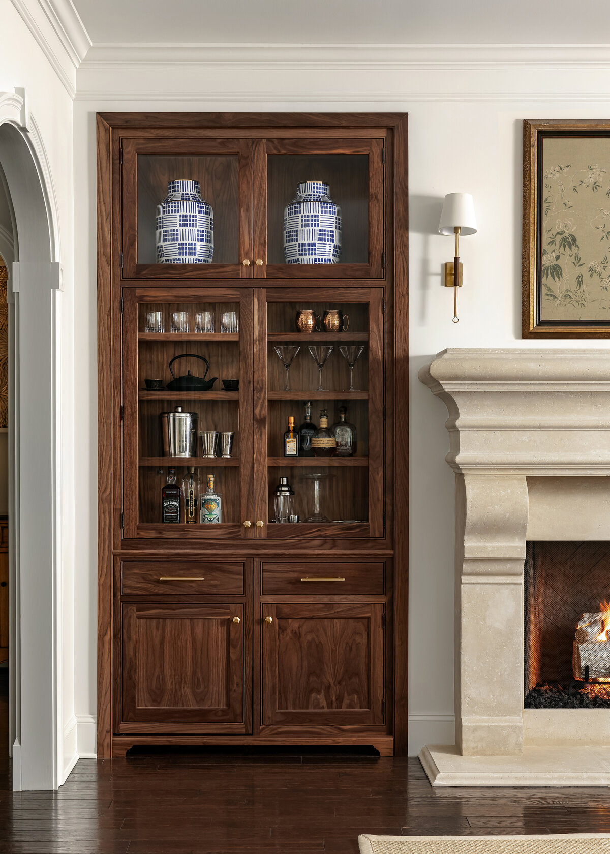 OnDelanceyPlace_photobyAbigailJackson_FireplaceBuiltInMillwork4