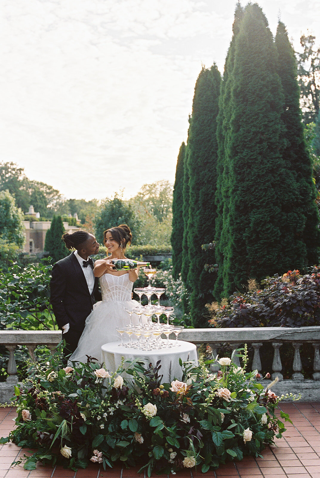 minted-photography-okanagan-kelowna-destination-wedding-photographer-wedding-hycroft-manor-35