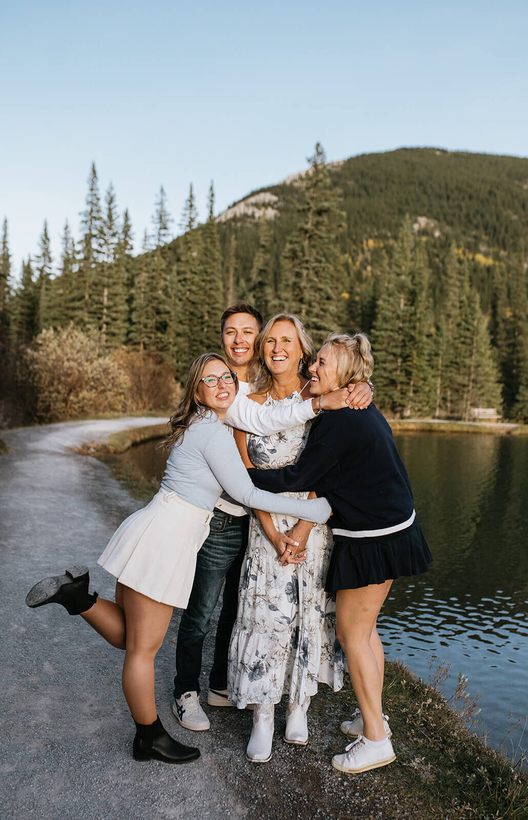 Family-hugging-each-other