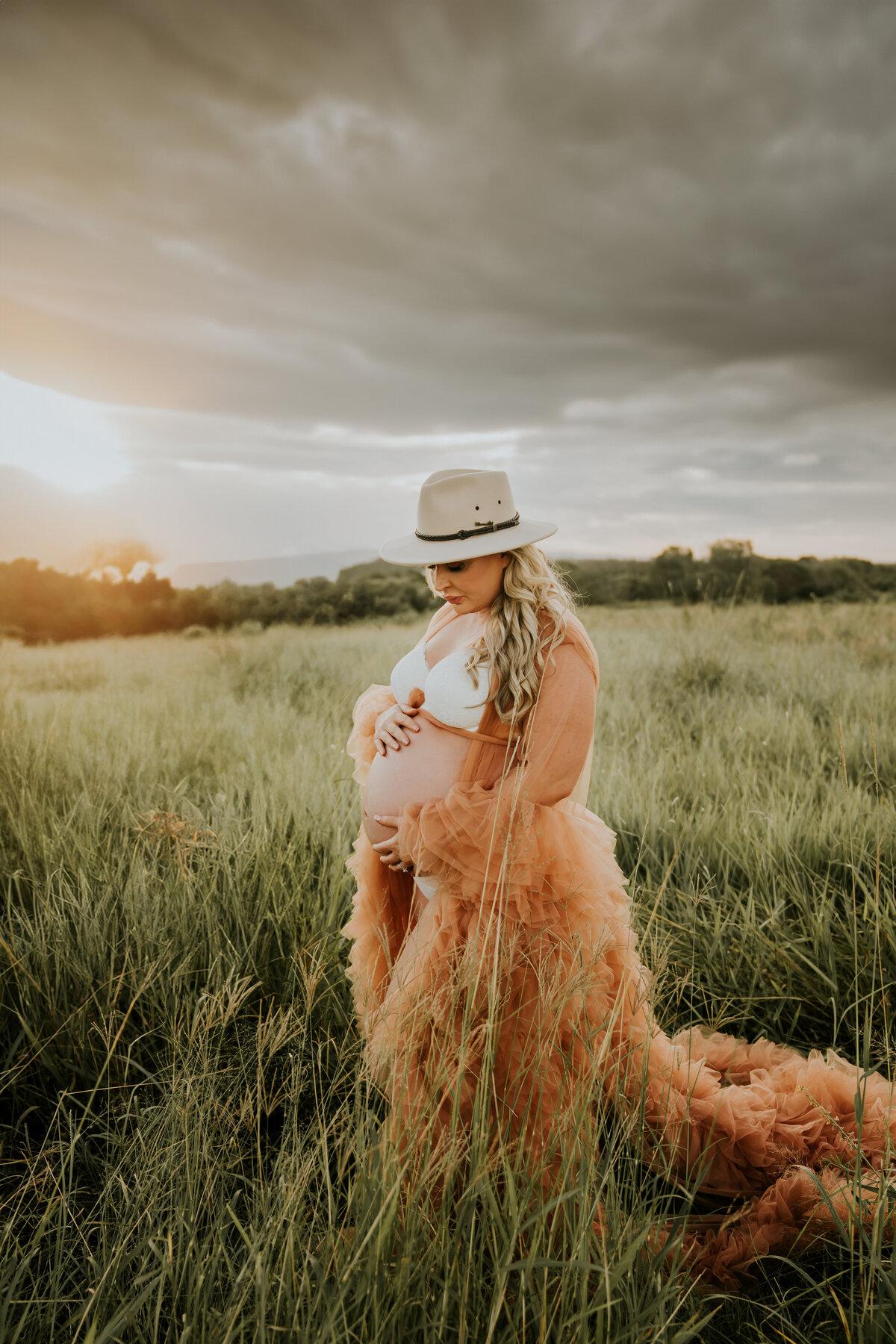 Maternity - Aimee HR-18