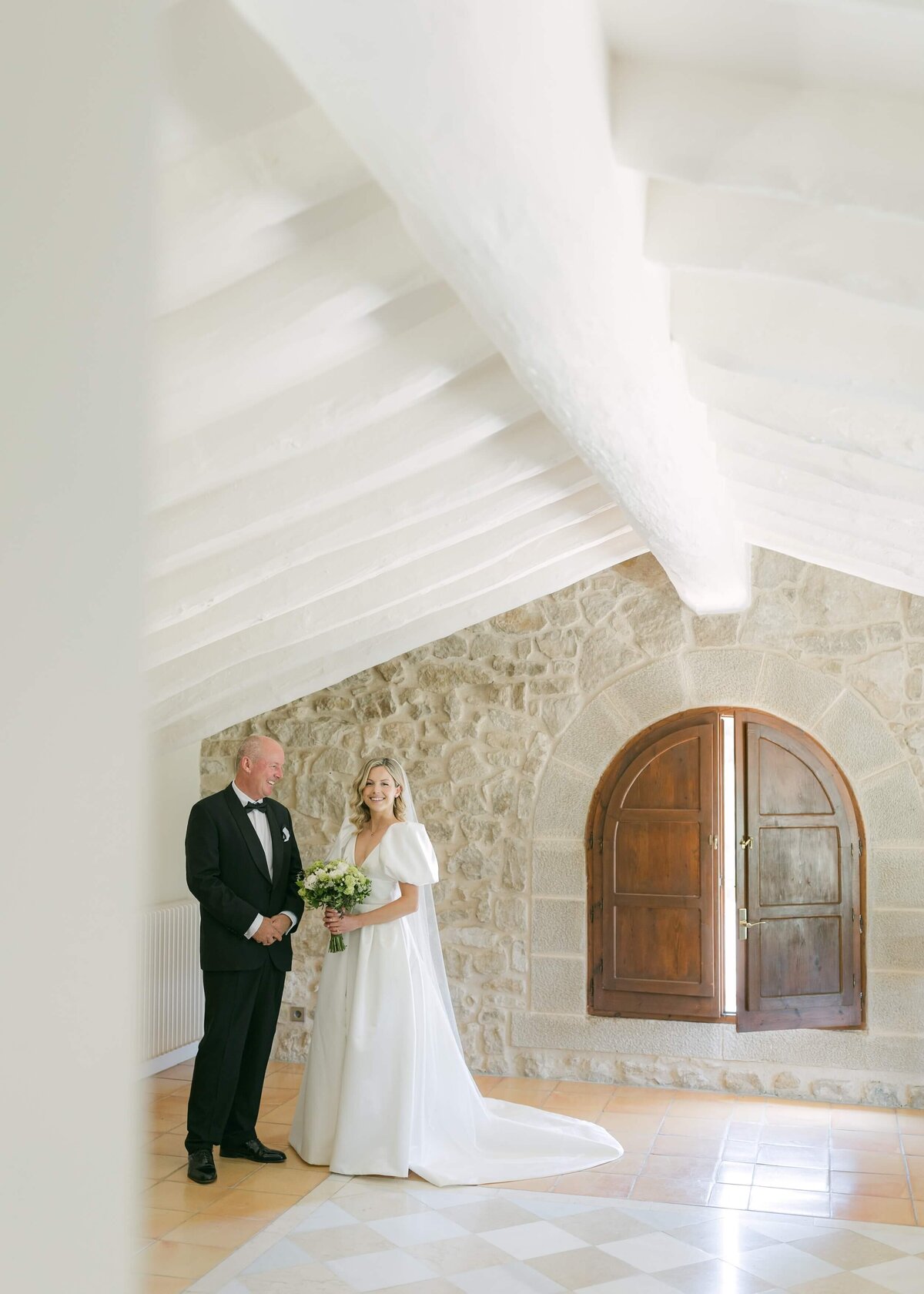 Georgina-James-Wedding-Fuentespalda-Chloe-Lowe-Photography-078