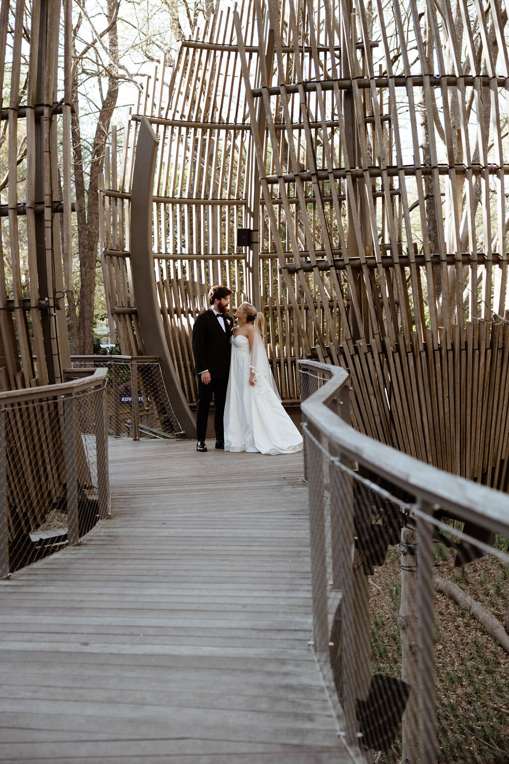 Emily-Hayter-Georgia-Wedding-Photography-Bride-and-Groom8601