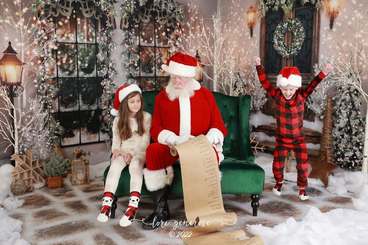 lehigh-valley-photographer-lori-generose-lg-photography-christmas-santa-pictures-schnecksville-pa