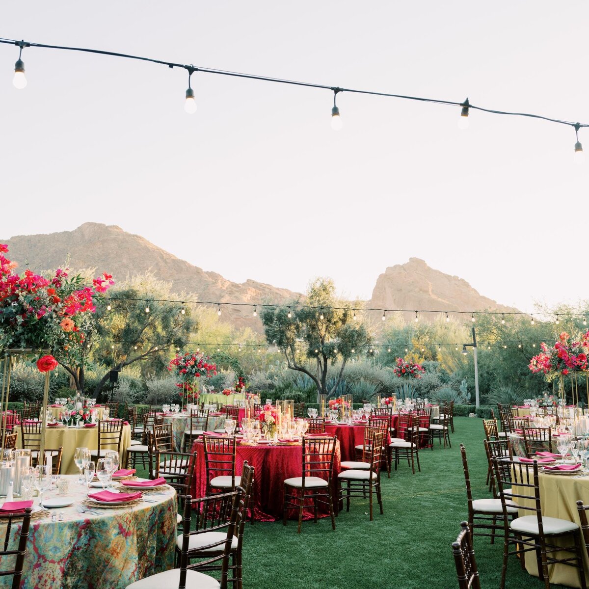 elchorro-bright-pink-wedding-in-the-mountains