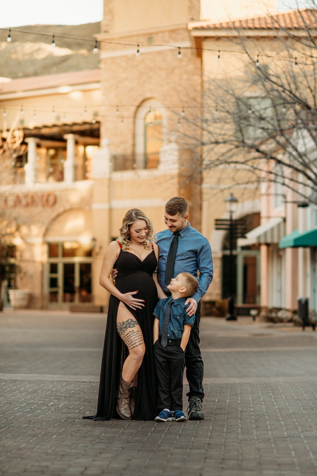 Maternity-Photoshoot-Las-Vegas (3)