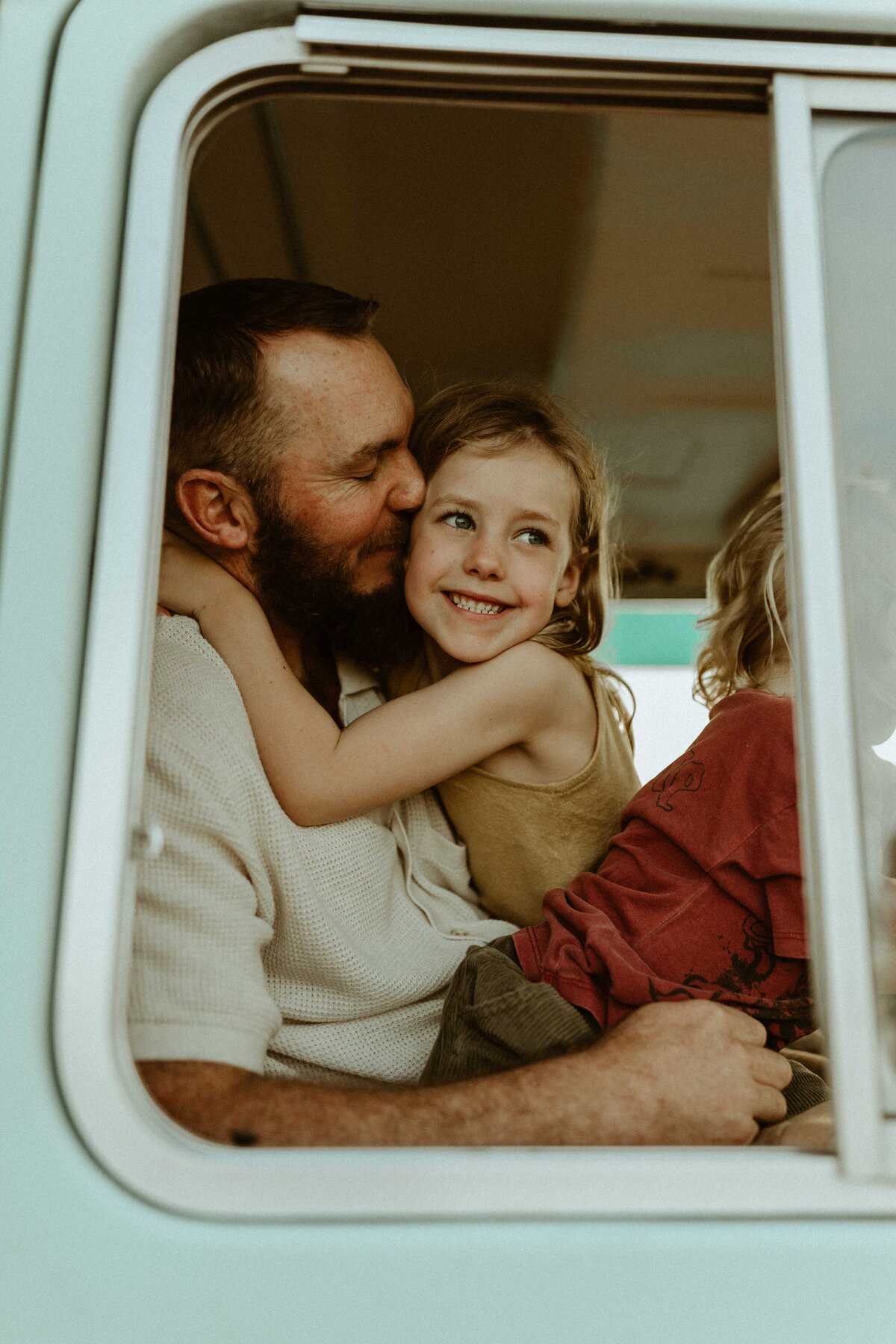 emmawandphotography_bundneena_kurnell_motherhood_sutherlandshirephotographer_cronullaphotographer_motherhood_sydneymotherhoodphotographer_royalnationalpark_familyphotographer_sutherlandshirefamilyphotographer_cronullafamilyphotographer_beachshoot_beachfamilysession_vanlife_urbanfamilyphotographer