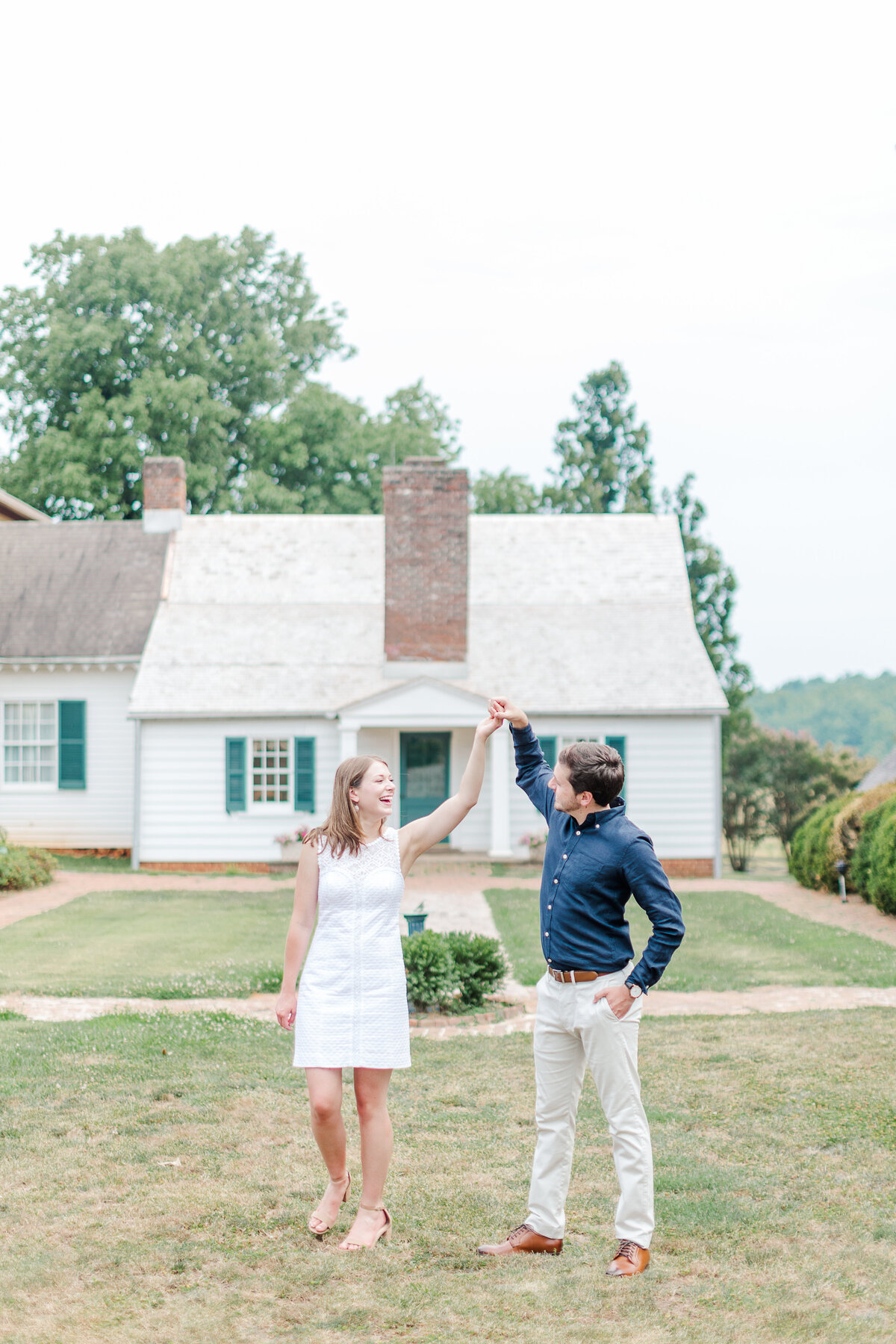 Elizabeth_Hill_Photography_James_Monroes_House_Engagement_photos-76