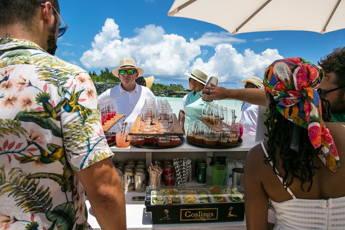 Reolve-Beach-Day-Bermuda-Dasfete-57