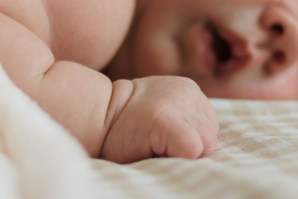 BellevueWA-newborn-photography-36