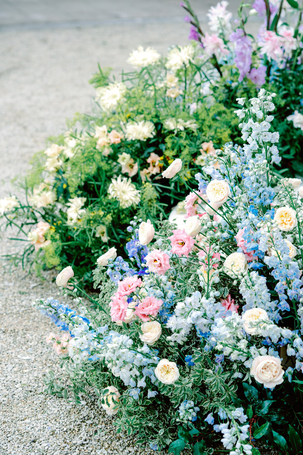 Wedding at Château Bouffémont photographed by Lake Como Wedding photographer