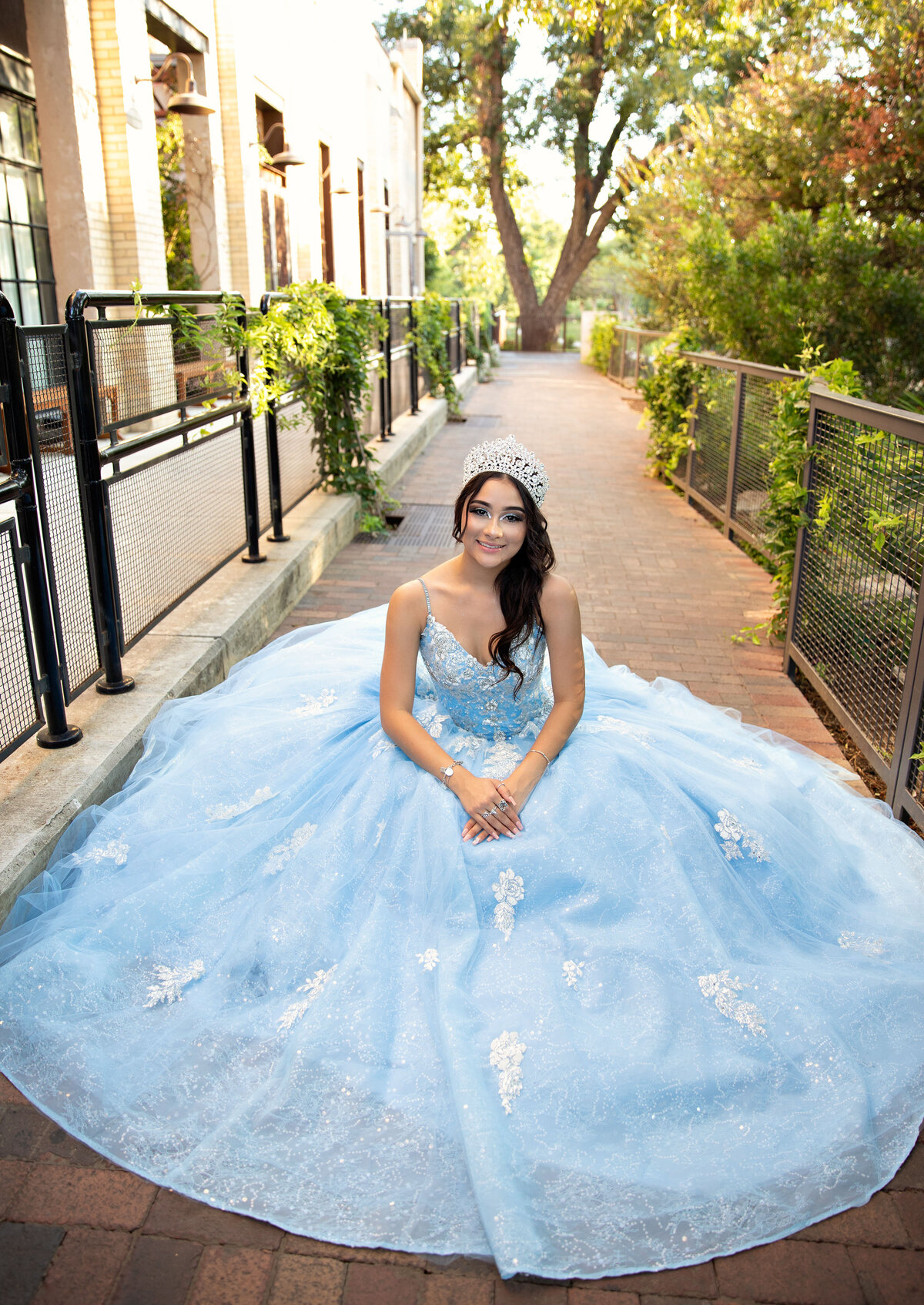quinceanerateendancenewbabybestphotographertudiofamilybirthdaynewbornboyamilynewborngirlfirstbirthdayportraiturephotographystudioportraitsnewborngirlboyfamilyEvaMaganaPhotographychildphotographer (15 of 7)