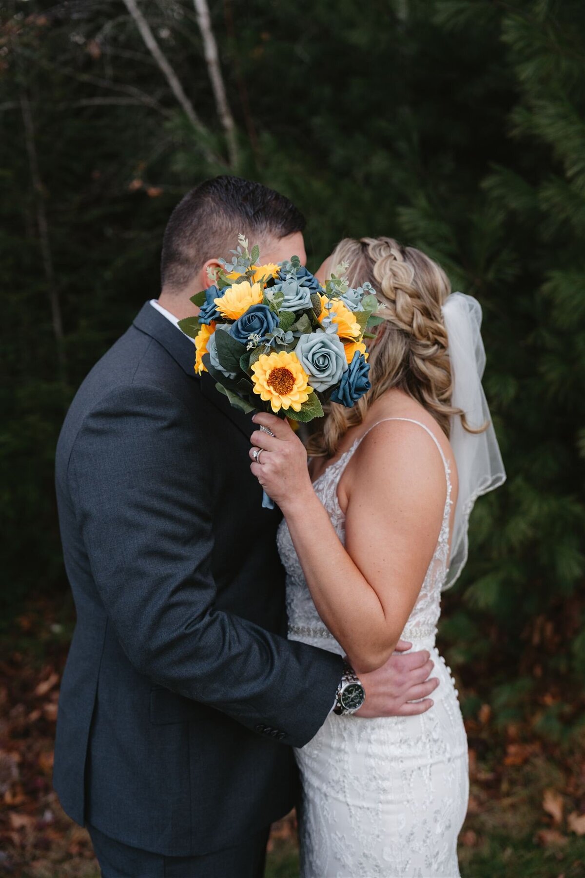 Courtney&Colin-Wedding-Barn-At-Bull-Meadow-32_websize