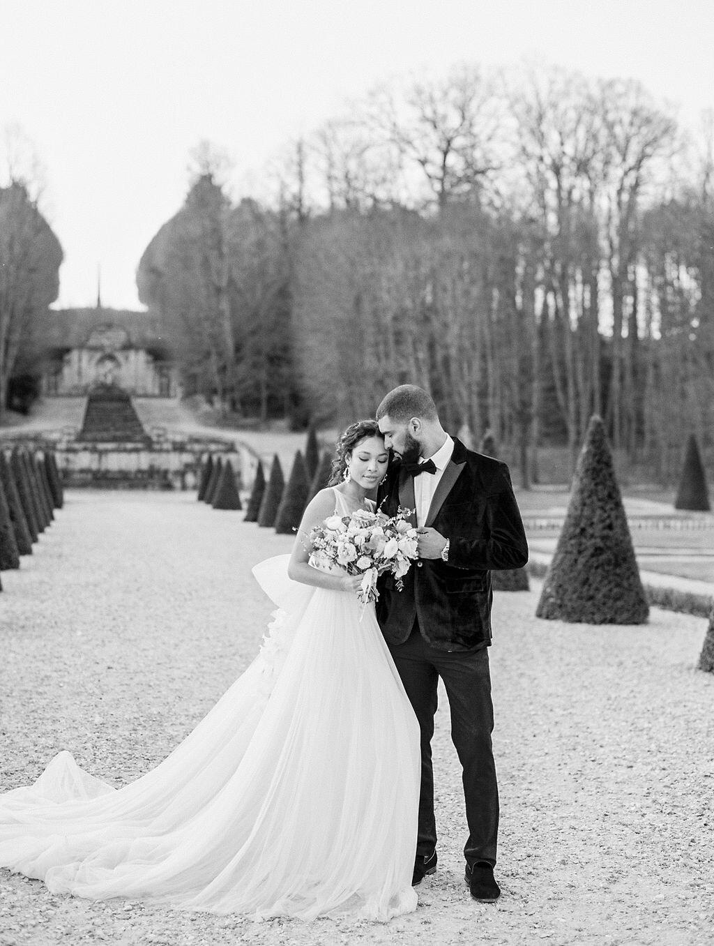 French chateau fairytale wedding in blush with a marchesa ombre bridal gown - Veronique Lorre luxury florist - Katie Trauffer Photography25