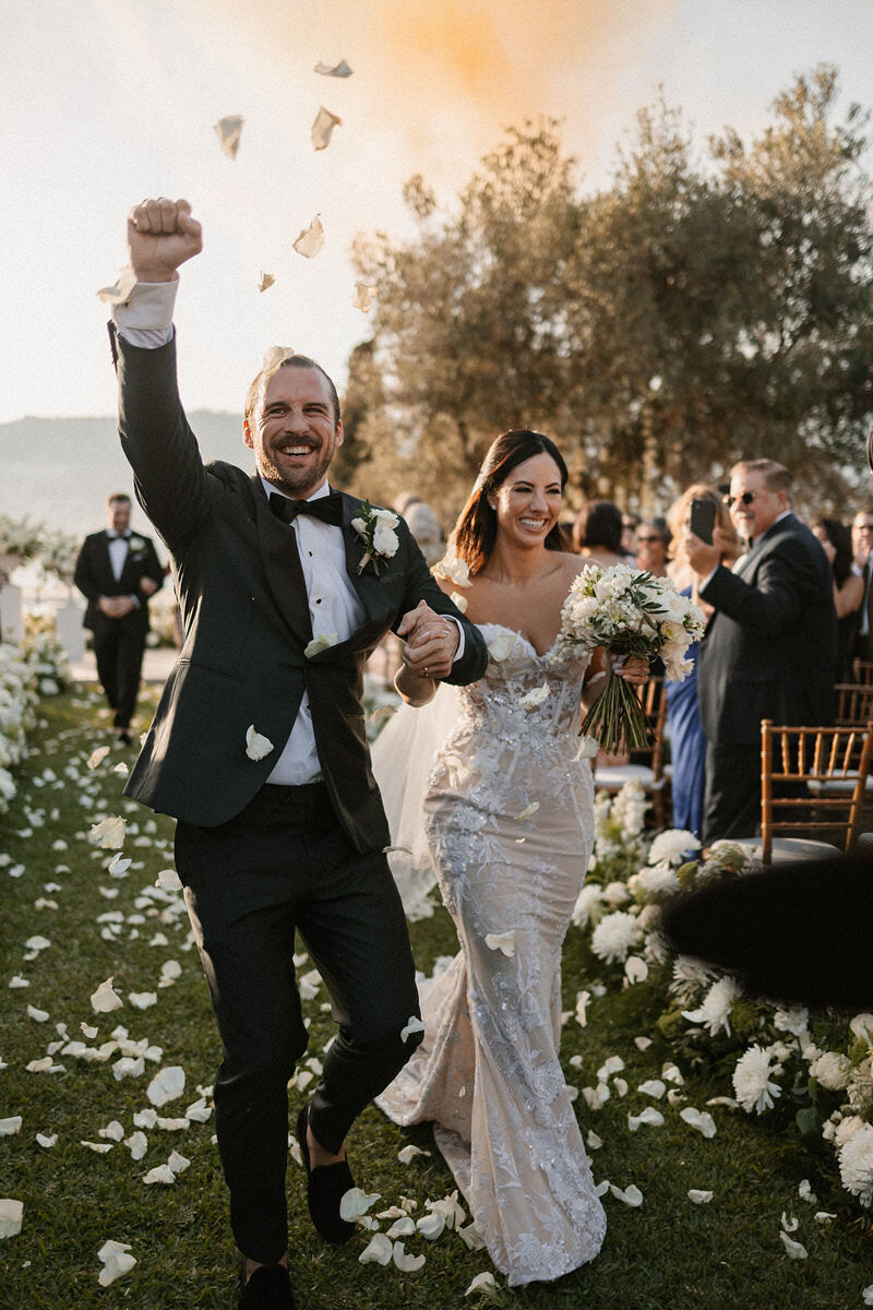 wedding-ceremony-exit-south-of-spain-laurianevega